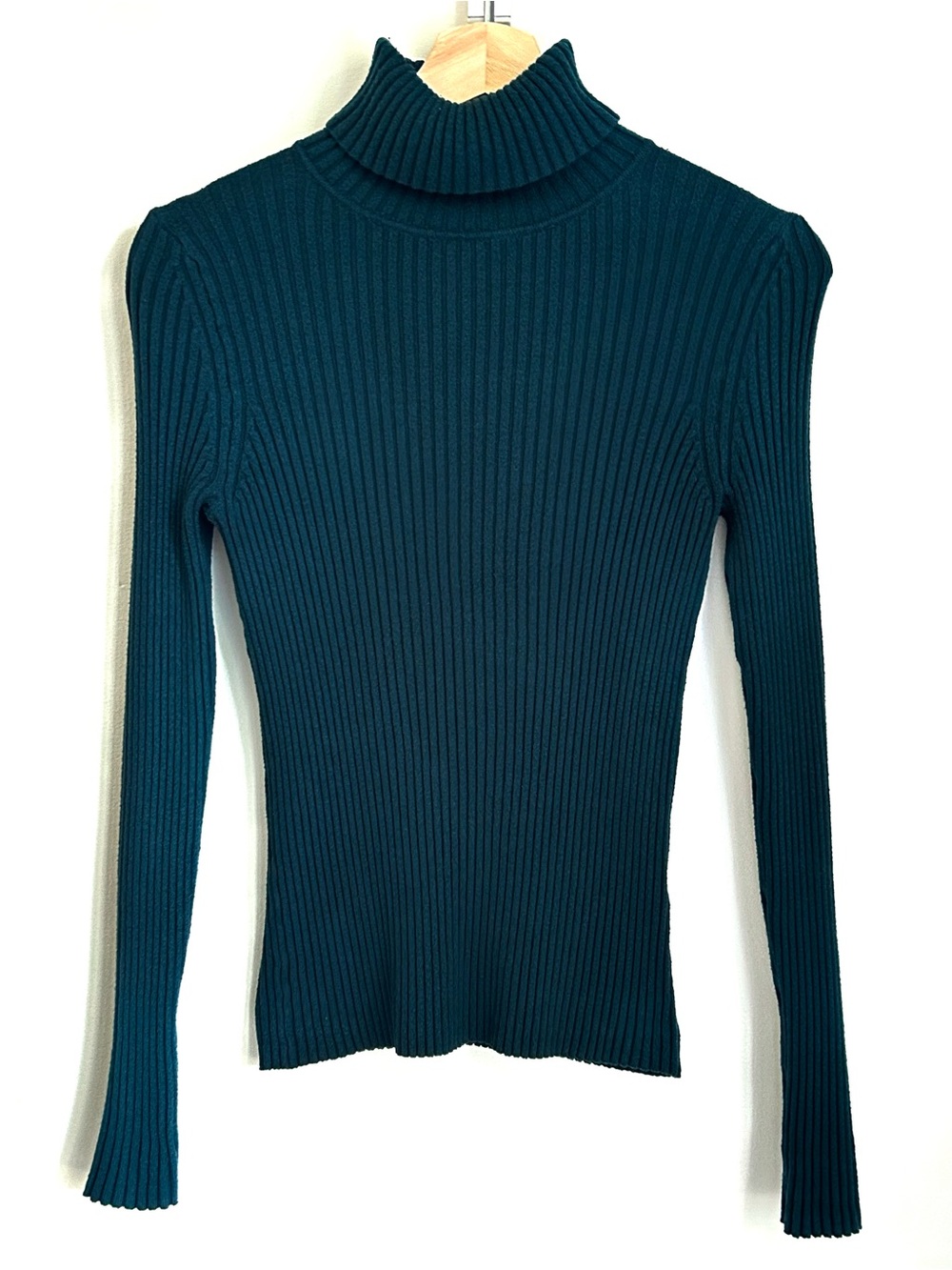 Banana Republic Teal Ribbed Turtleneck Sweater, Size XS